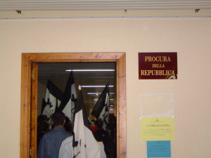 Processo per occupazione PISQ 14 ottobre 2004  037